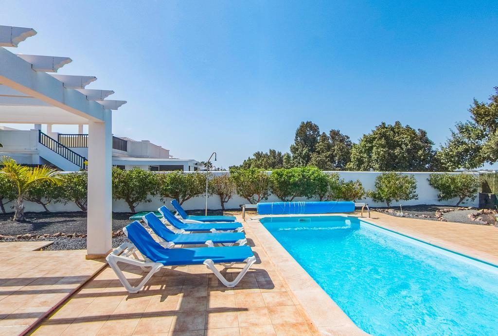 Villas Susaeta ปลายาบลังกา ภายนอก รูปภาพ