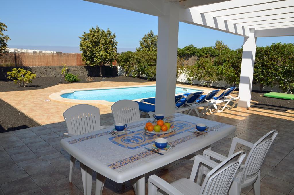 Villas Susaeta ปลายาบลังกา ภายนอก รูปภาพ
