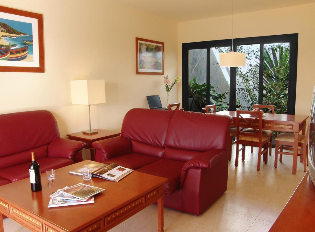Villas Susaeta ปลายาบลังกา ภายนอก รูปภาพ