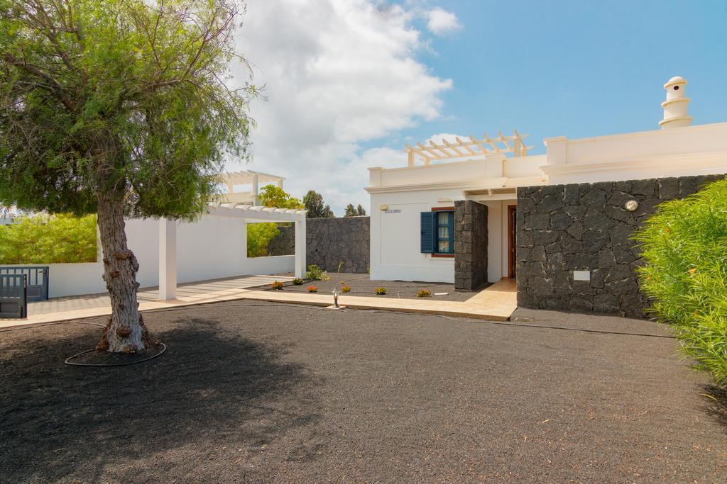 Villas Susaeta ปลายาบลังกา ภายนอก รูปภาพ