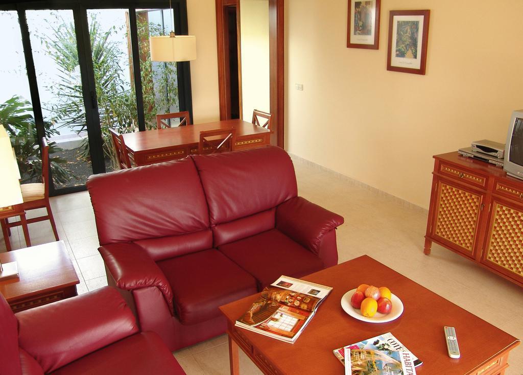 Villas Susaeta ปลายาบลังกา ภายนอก รูปภาพ